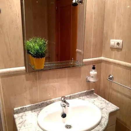 Vistas Al Mar Con Terraza Y Piscina & Primera Linea *