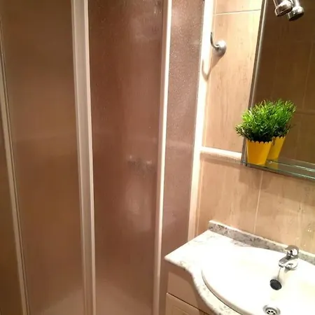 Vistas Al Mar Con Terraza Y Piscina & Primera Linea