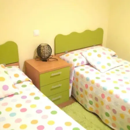 Vistas Al Mar Con Terraza Y Piscina & Primera Linea