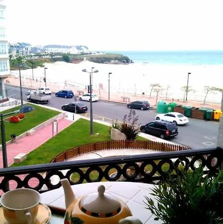 Vistas Al Mar Con Terraza Y Piscina & Primera Linea Apartment