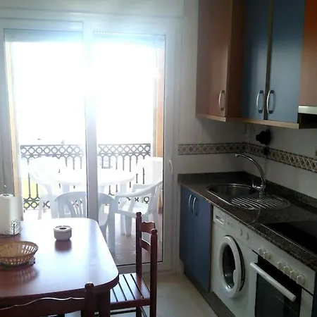 Vistas Al Mar Con Terraza Y Piscina & Primera Linea Apartment *